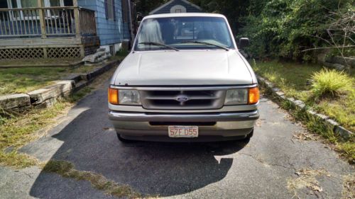 1997 ford ranger xlt extended cab pickup 2-door 4.0l