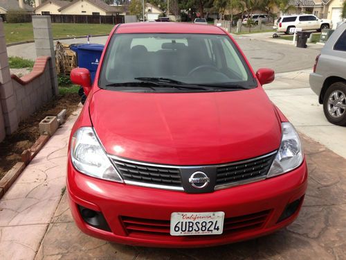 2010 nissan versa s 4d