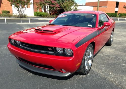 2013 dodge challenger r/t coupe 2-door 5.7l