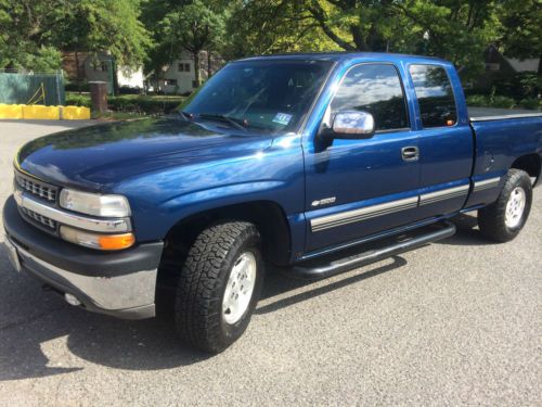 Clean, good condition chevy silverado 1500 extended cab