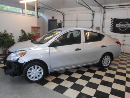 2014 Nissan Versa 1,686 Miles! NO RESERVE Salvage Rebuildable Repairable Damaged, image 3