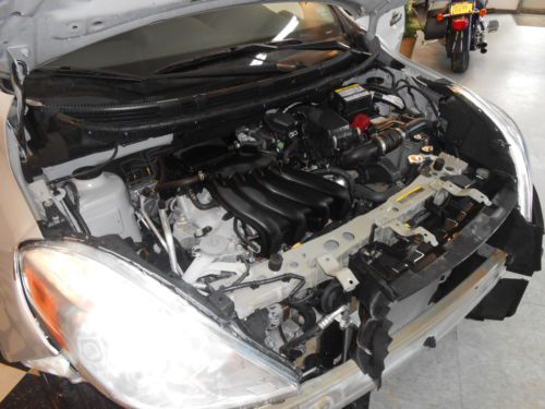 2014 Nissan Versa 1,686 Miles! NO RESERVE Salvage Rebuildable Repairable Damaged, image 17