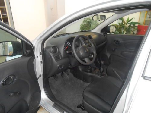 2014 Nissan Versa 1,686 Miles! NO RESERVE Salvage Rebuildable Repairable Damaged, image 19