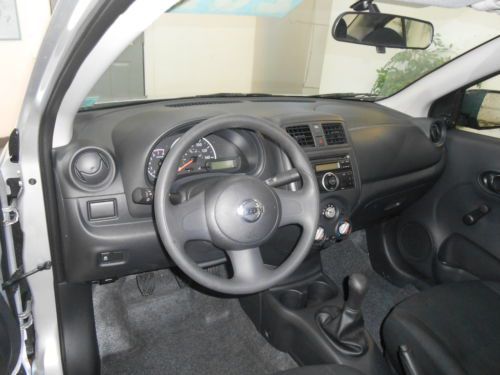 2014 Nissan Versa 1,686 Miles! NO RESERVE Salvage Rebuildable Repairable Damaged, image 25