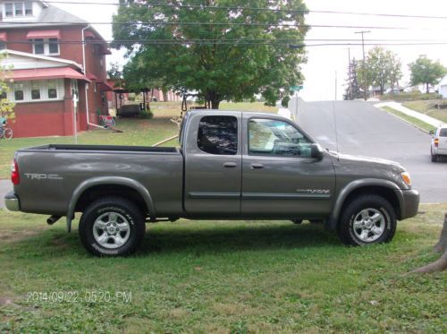 2005 toyota tundra sr5 extended cab pickup 4-door 4.7l