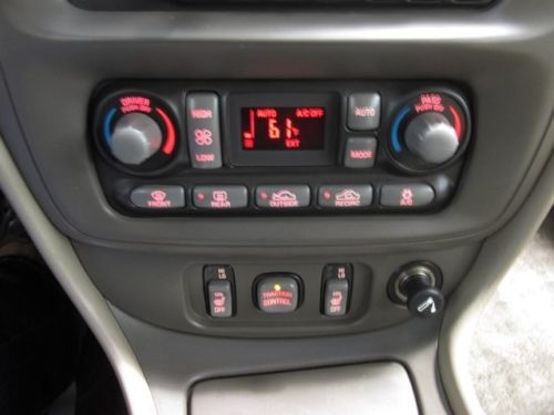 CLEAN HISTORY One Owner SLE V6 3.8L 6 Speakers AM FM CD AFFORDABLE, image 37