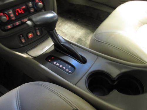 CLEAN HISTORY One Owner SLE V6 3.8L 6 Speakers AM FM CD AFFORDABLE, image 38