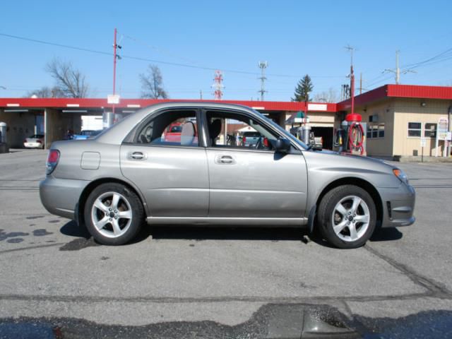 Subaru impreza 2.5i sedan 4-door