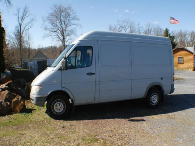 Dodge sprinter 140