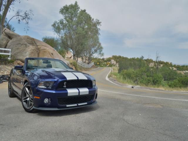 Ford mustang gt500 shelby