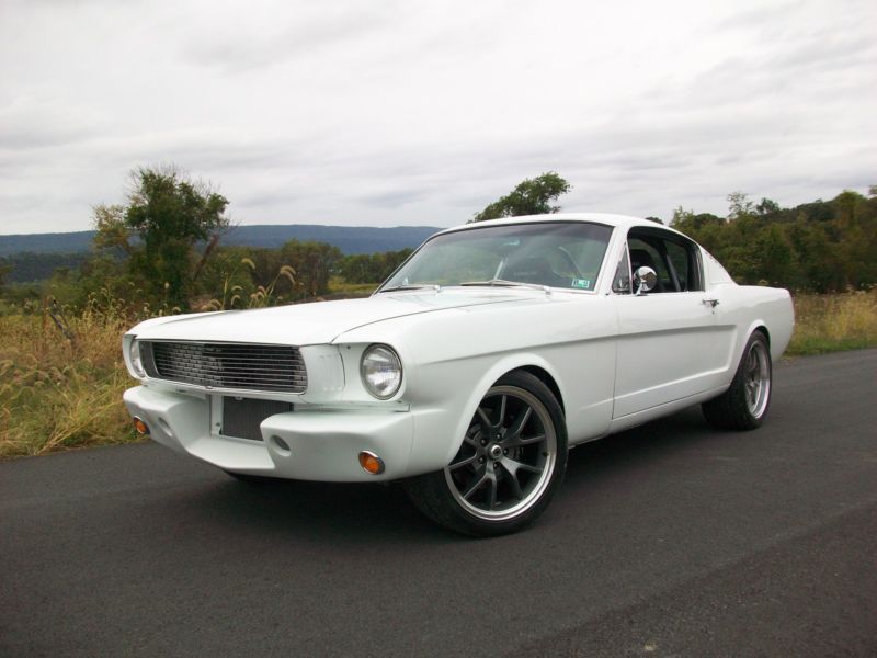 1965 ford mustang