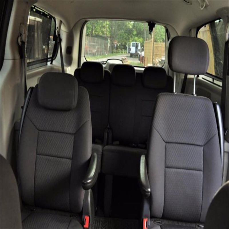 2010 dodge grand caravan sxt