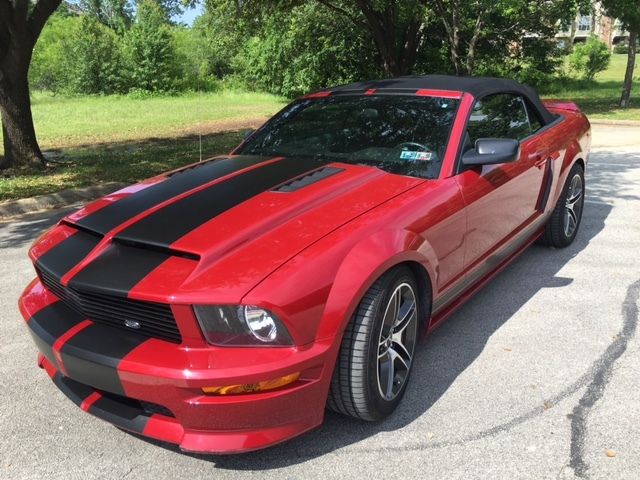 2008 ford mustang
