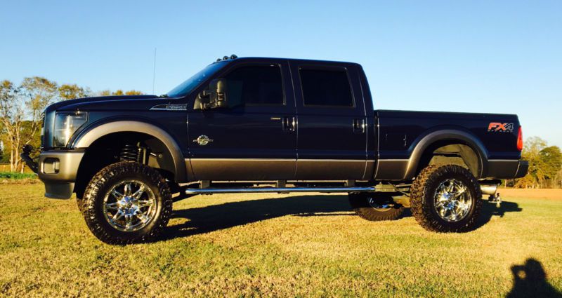 2013 ford f-250 lariat - ultimate crew cab fx4