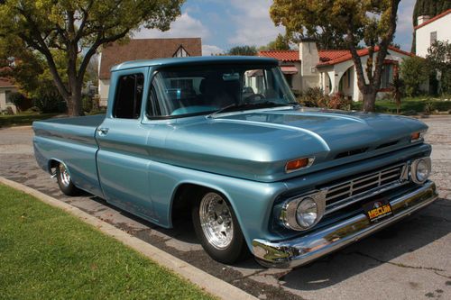 1962 chevy c-10 long bed, 400 ci w/ b&amp;m blower, corvette rear end