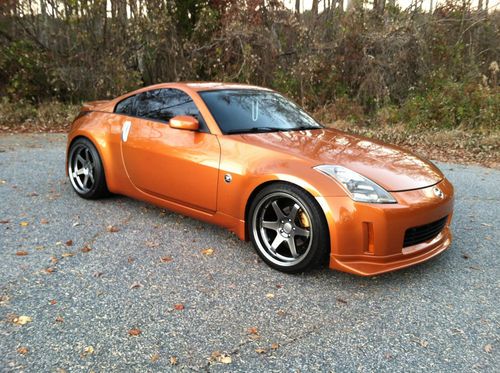 2004 nissan 350z touring coupe 2-door 3.5l