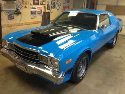 1977 plymouth volare roadrunner 4 speed super pak petty blue lr!!!