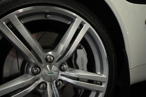 2009 aston martin vantage roadster