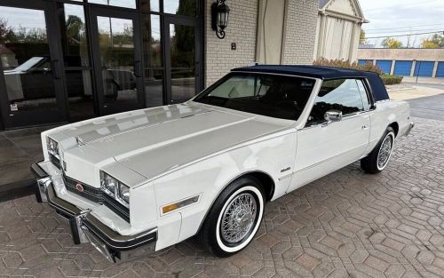 1985 oldsmobile toronado brougham