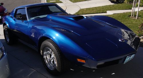 1974 chevrolet corvette 454 - 4 speed stingray numbers matching