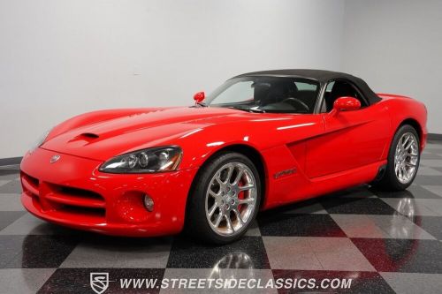 2005 dodge viper srt-10