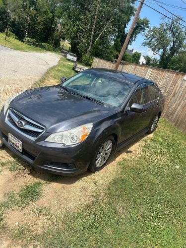 2011 subaru legacy 3.6r premium