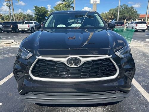 2022 toyota highlander l