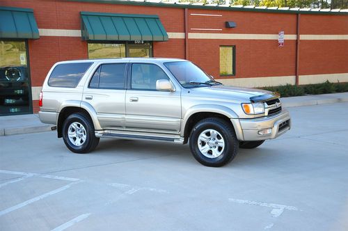 4runner / limited / timing belt &amp; w pump / dealer serviced / new tires / video