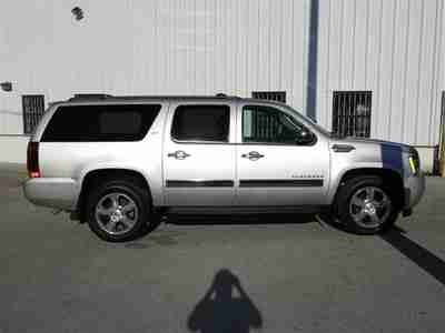 11 4X41500 SUV CD 3rd Row Seat 4-Wheel Disc Brakes A/C ABS Alloy Wheels, image 2