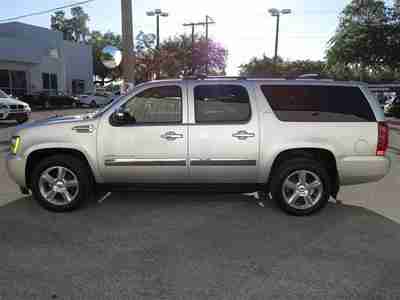 11 4X41500 SUV CD 3rd Row Seat 4-Wheel Disc Brakes A/C ABS Alloy Wheels, image 8