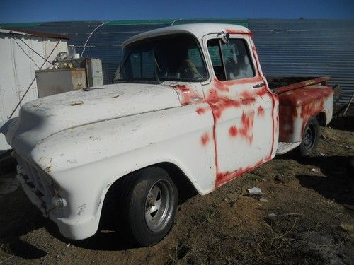 Vint auto:1955 chevrolet 1/2ton stepside:short bed:excellent body:automatic:v8!!