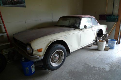 1969 triumph tr 6 hardtop