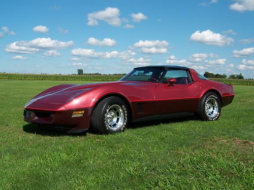 1981 chevrolet corvette 27,448 miles