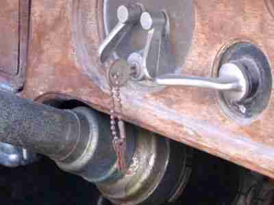 1 of 3 USA(Springfield Mass)Town Cars-worthy resto project-trades welcome-terms!, image 17