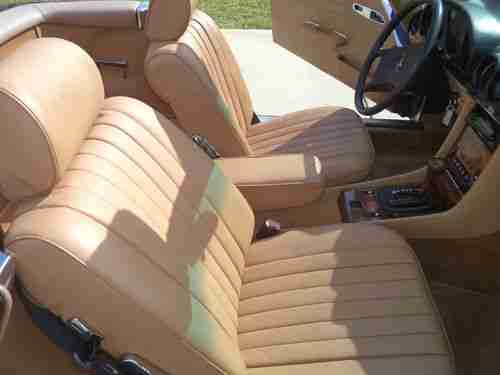1985 Mercedes Benz 380SL Roadster, image 7