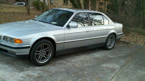Silver 2000 bmw 740il all highway miles with all service &amp; maintenance records