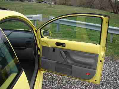 2001 VOLKSWAGEN VW NEW BETTLE 5 SPEED MANUAL ONE OWNER SPRING SPECIAL NO RESERVE, image 16