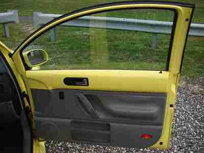 2001 VOLKSWAGEN VW NEW BETTLE 5 SPEED MANUAL ONE OWNER SPRING SPECIAL NO RESERVE, image 17