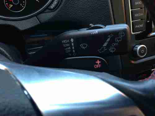 2011 Volkswagen GTI 4Dr 2.0T DSG AutoBahn Keyless start , Mint & Fully LOADED!, image 6