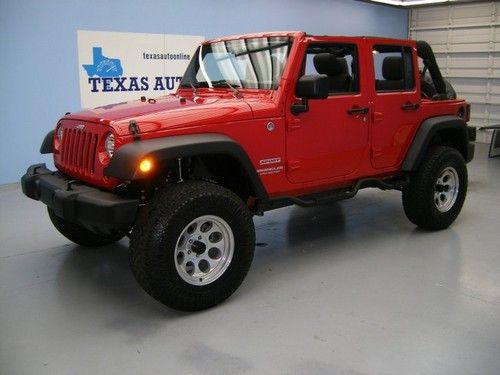 We finance!! 2011 jeep wrangler unlimited sport 4x4 auto hard top nav lift 1 own