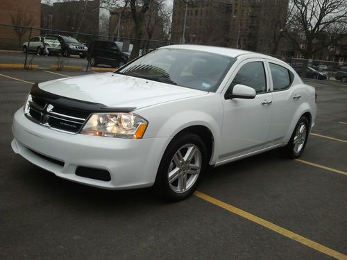 2012 dodge avenger sxt sedan 4-door 2.4l