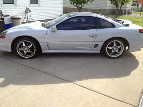 1993 dodge stealth r/t turbo hatchback 2-door 3.0l