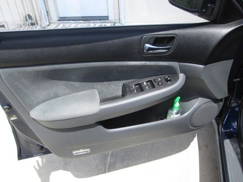 03 HONDA ACCORD 1 OWNER 60K MILES PERFECTLY MAINTAINED!GARAGE KEPT, US $7,595.00, image 2