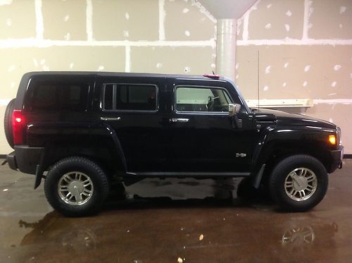 2007 hummer h3 x black by owner 2 year waranty monsoon sound sun roof  nr