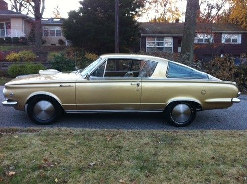 1964 plymouth barracuda formula s (clone)