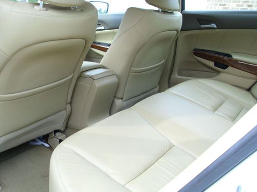 2008 Honda Accord EX-L Sedan 4-Door 3.5L only 36,600 MILES, image 5