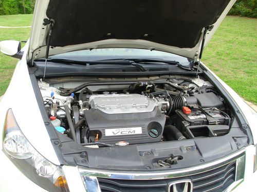 2008 Honda Accord EX-L Sedan 4-Door 3.5L only 36,600 MILES, image 6