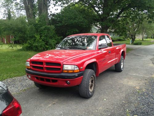 1998 dodge dakota sport extended cab pickup 2-door 3.9l 4x4