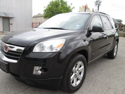 2008 outlook great suv awd clean inside and out no reserve third row seating