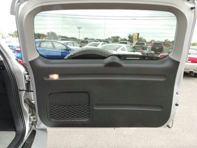 Silver, Keyless Entry, Cruise Control, MP3 Player, Auxiliary Audio Input., image 40